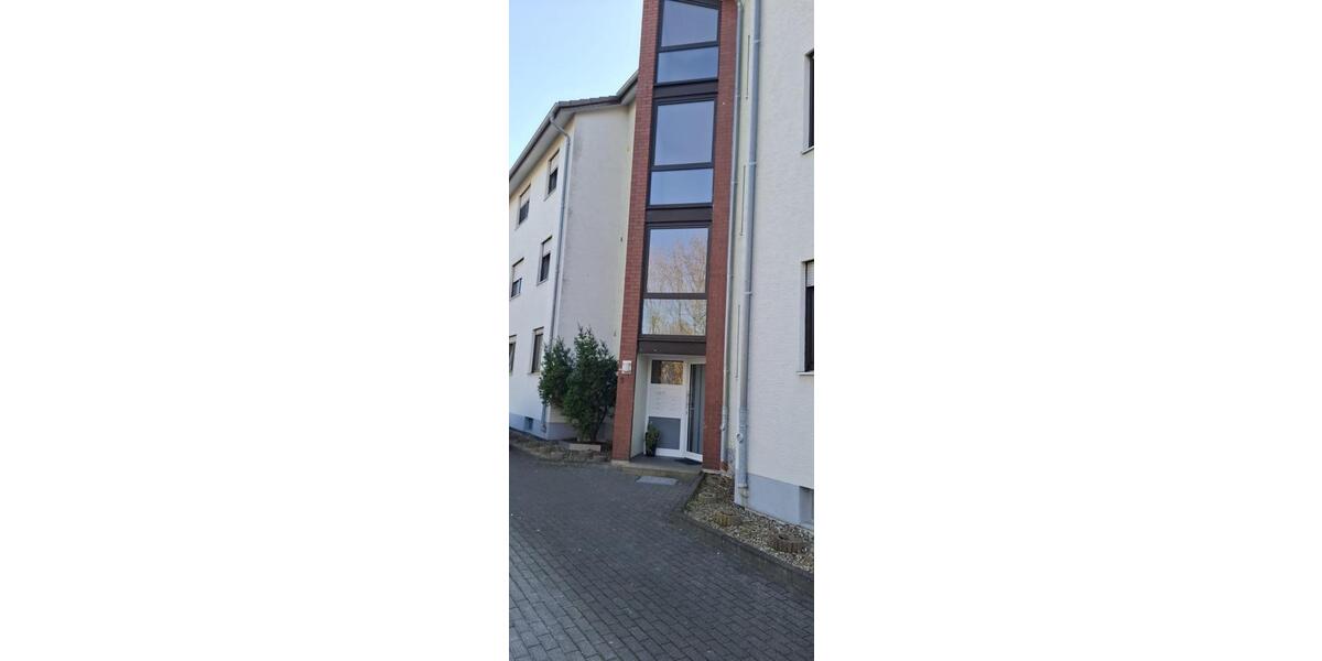 Etagenwohnung Paderborn Neuenbeken - 4 Zimmer, 84 m&sup2;, 360.000&euro; | Angebot:26602556
