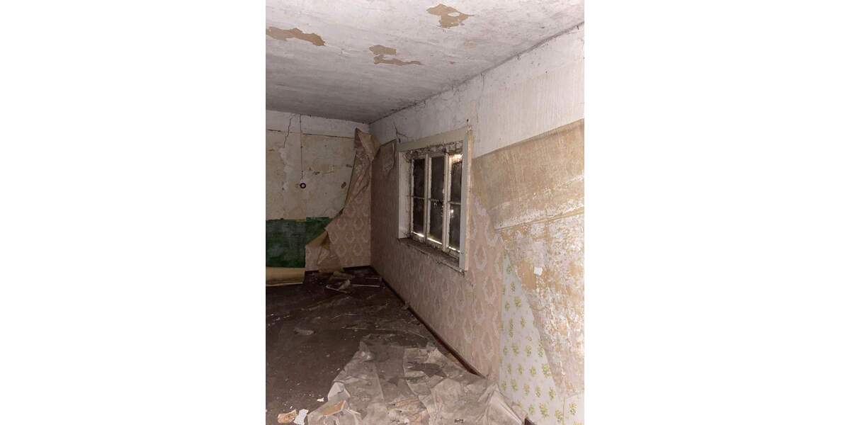 Mehrfamilienhaus, Wohnhaus Kaiserpfalz Wendelstein - 2 Zimmer, 400 m&sup2;, 150.000&euro; | Angebot:26878663