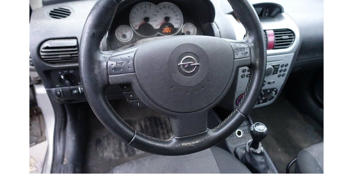 Opel Corsa Klima el. Fenster ohne TÜV fahrbereit 207.000 km 300 &euro; Neumarkt/OPf 92318