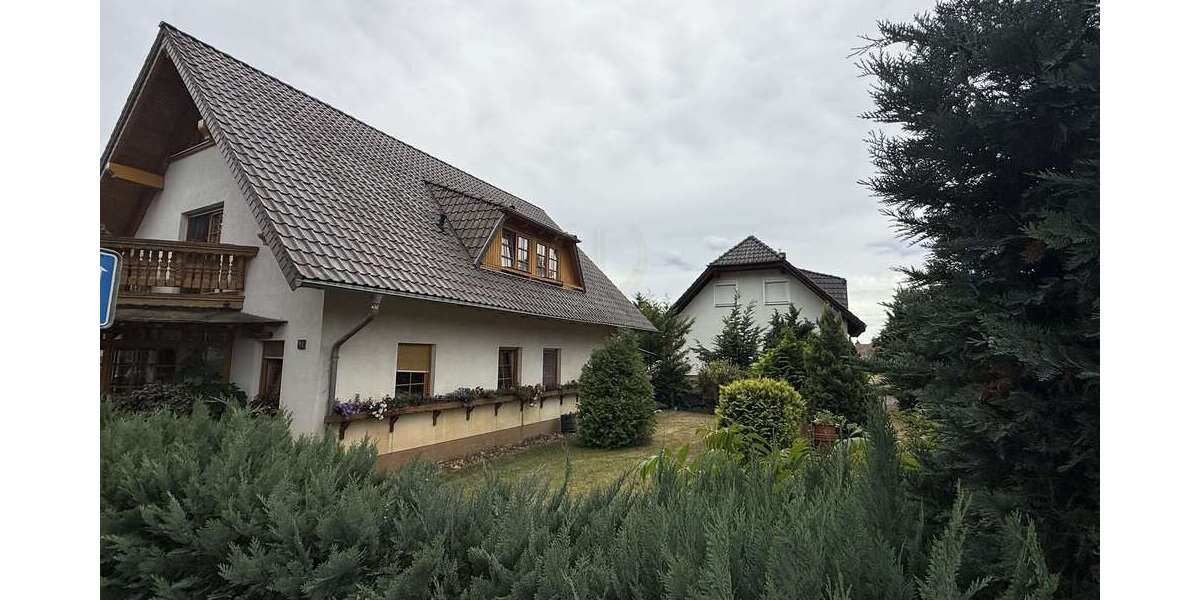 Einfamilienhaus Luckau - 5 Zimmer, 220 m&sup2;, 365.000&euro; | Angebot:25029136