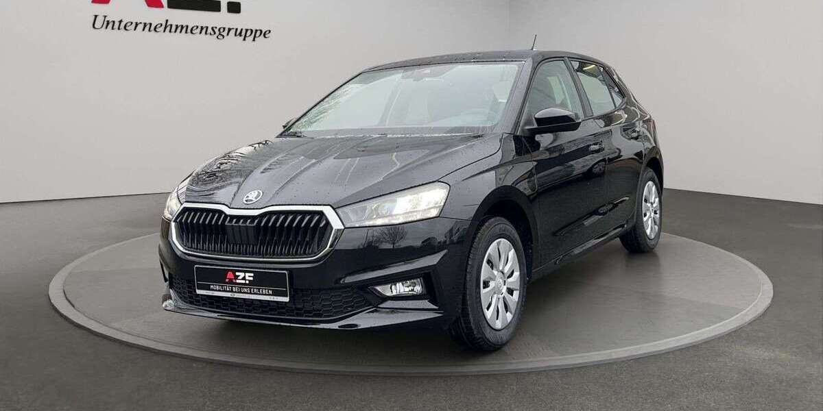 Skoda Fabia 5.000 km 16.990 &euro; Flensburg 24941