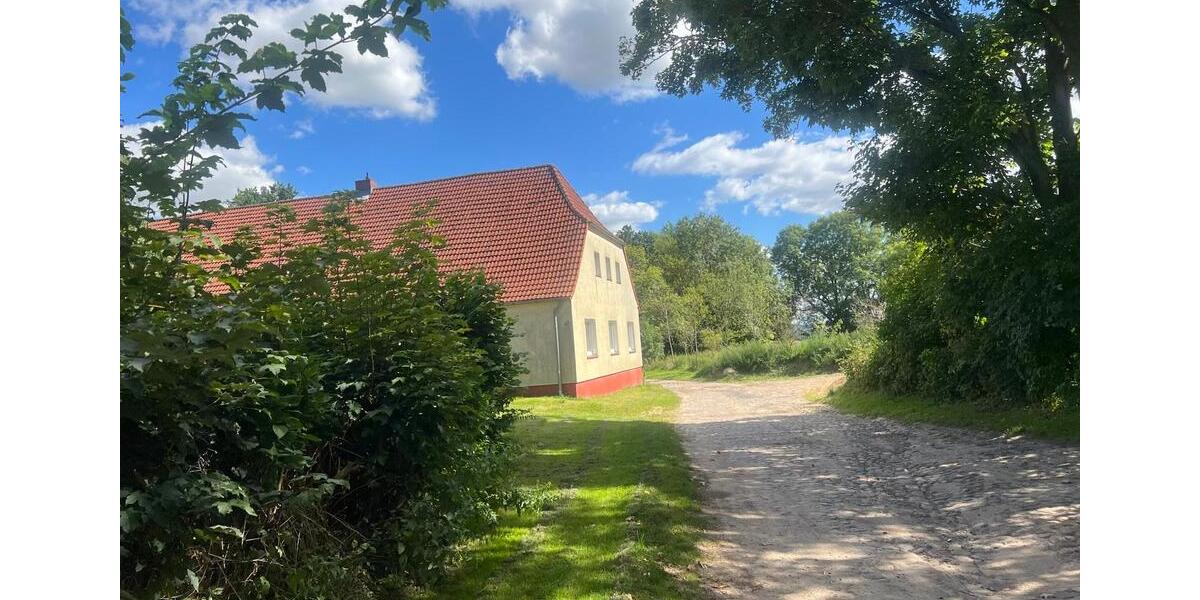 Einfamilienhaus Jördenstorf - 5 Zimmer, 166 m&sup2;, 120.000&euro; | Angebot:26698204