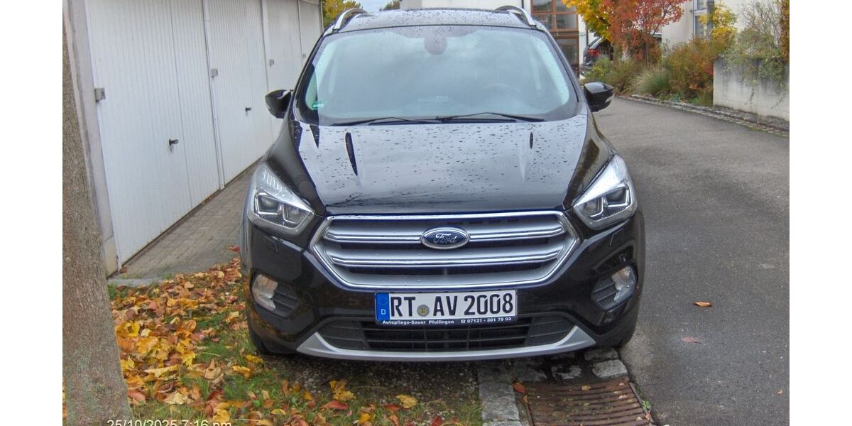 Ford Kuga 207.715 km 11.200 &euro; Pfullingen 72793