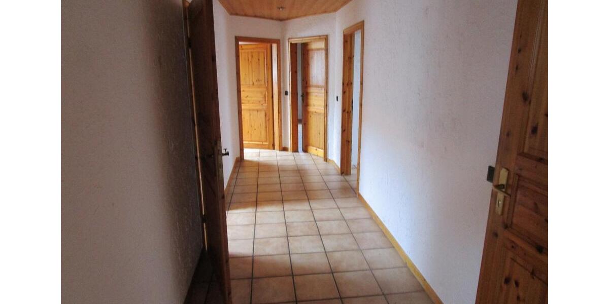 Mehrfamilienhaus, Wohnhaus Nettersheim - 14 Zimmer, 256 m&sup2;, 465.000&euro; | Angebot:26699748