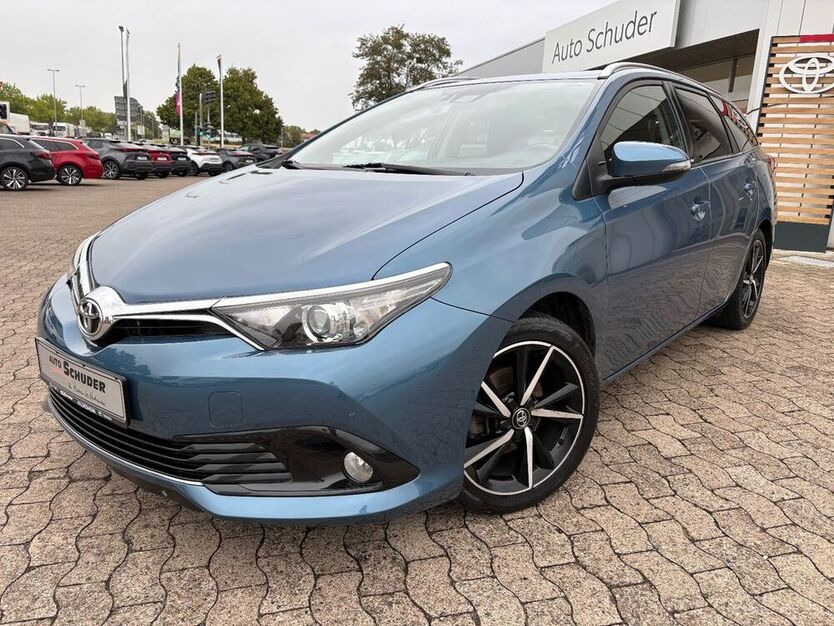 Auris