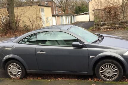 Renault Megane 91.500 km 2.500 &euro; Bonn 53121