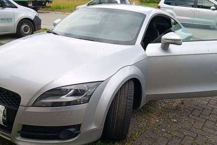 Audi TT 275.238 km 4.200 &euro; Dettenheim 76706