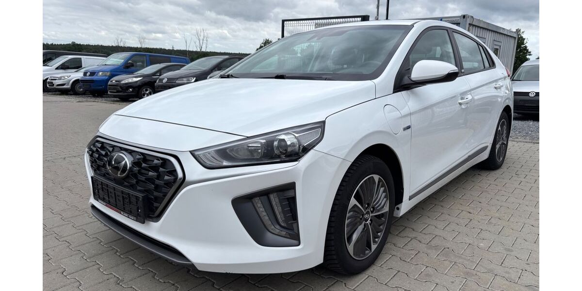 Hyundai IONIQ 97.000 km 13.600 &euro; Wildau 15745