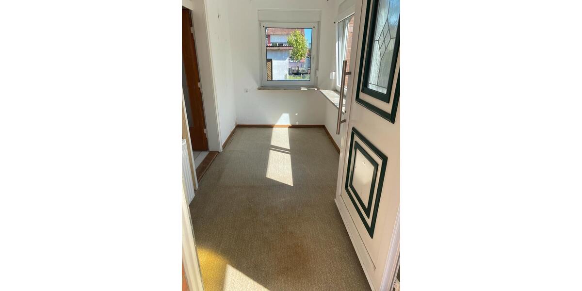 Einfamilienhaus Meinersen - 7 Zimmer, 170 m&sup2;, 1.200&euro; | Angebot:26417046