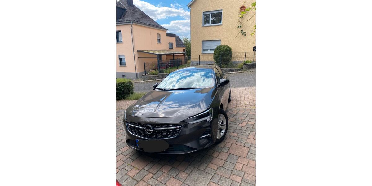 Opel Insignia 107.099 km 15.499 &euro; Kelkheim 65779