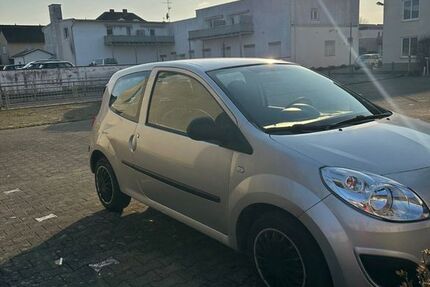 Renault Twingo 225.000 km 1.800 &euro; Bielefeld / Heepen 33719
