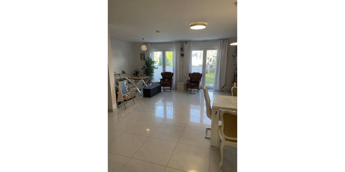 Reihenmittelhaus Sarstedt - 5 Zimmer, 125 m&sup2;, 399.000&euro; | Angebot:25991968