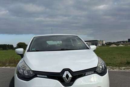 Renault Clio 111.000 km 3.700 &euro; Laaber 93164