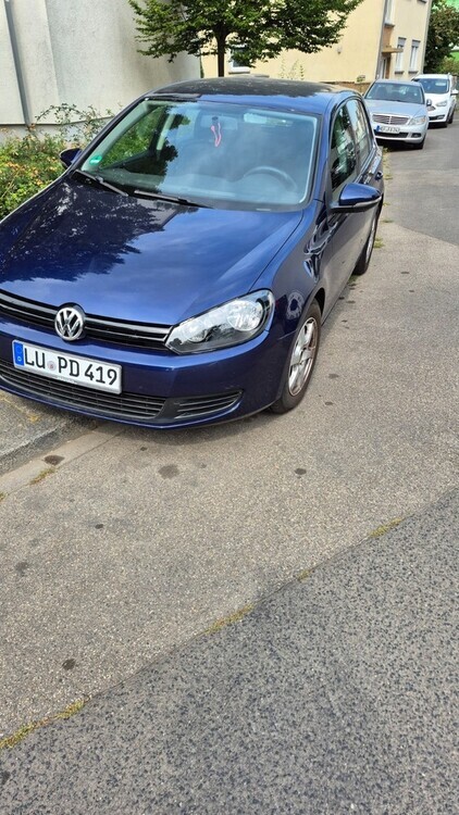 VW Golf V 1.990 km 4.750 € Ludwigshafen 