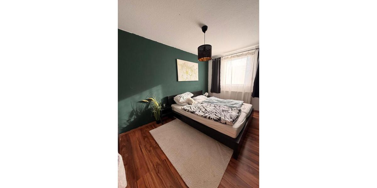 Reihenhaus Zirndorf - 5 Zimmer, 138 m&sup2;, 2.000&euro; | Angebot:25994808