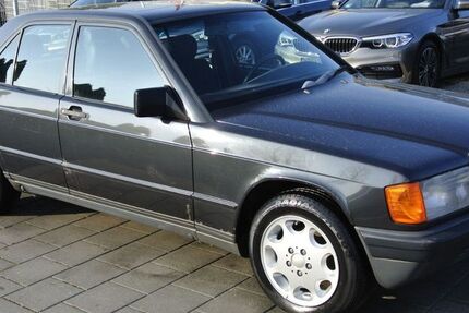 Mercedes-Benz 190 352.000 km 2.500 &euro; Malgersdorf 84333