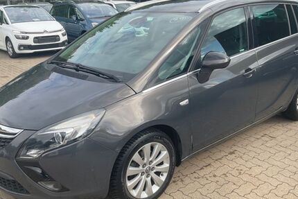 Opel Zafira 133.806 km 7.499 &euro; Hamburg 21107