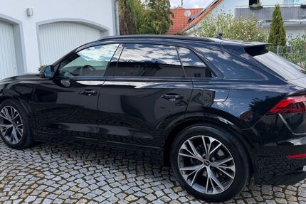 Audi Q8 39.842 km 67.800 &euro; Baar-Ebenhausen 85107
