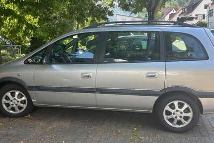 Opel Zafira 171.000 km 1.990 &euro; Gerstetten 89547