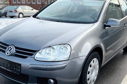 VW Golf 146.850 km 2.920 &euro; Teublitz 93158