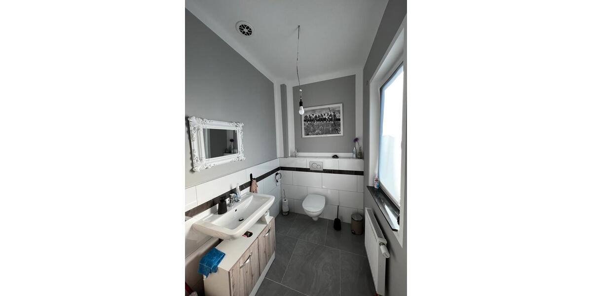 Doppelhaushälfte Biedenkopf - 8 Zimmer, 218 m&sup2;, 799.000&euro; | Angebot:26287848