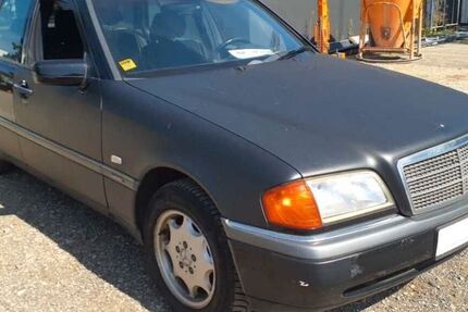 Mercedes-Benz C 180 290.192 km 850 &euro; Talheim 74388
