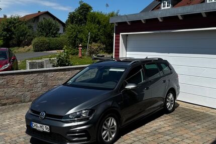 VW Golf 104.400 km 19.100 &euro; Cham 93413