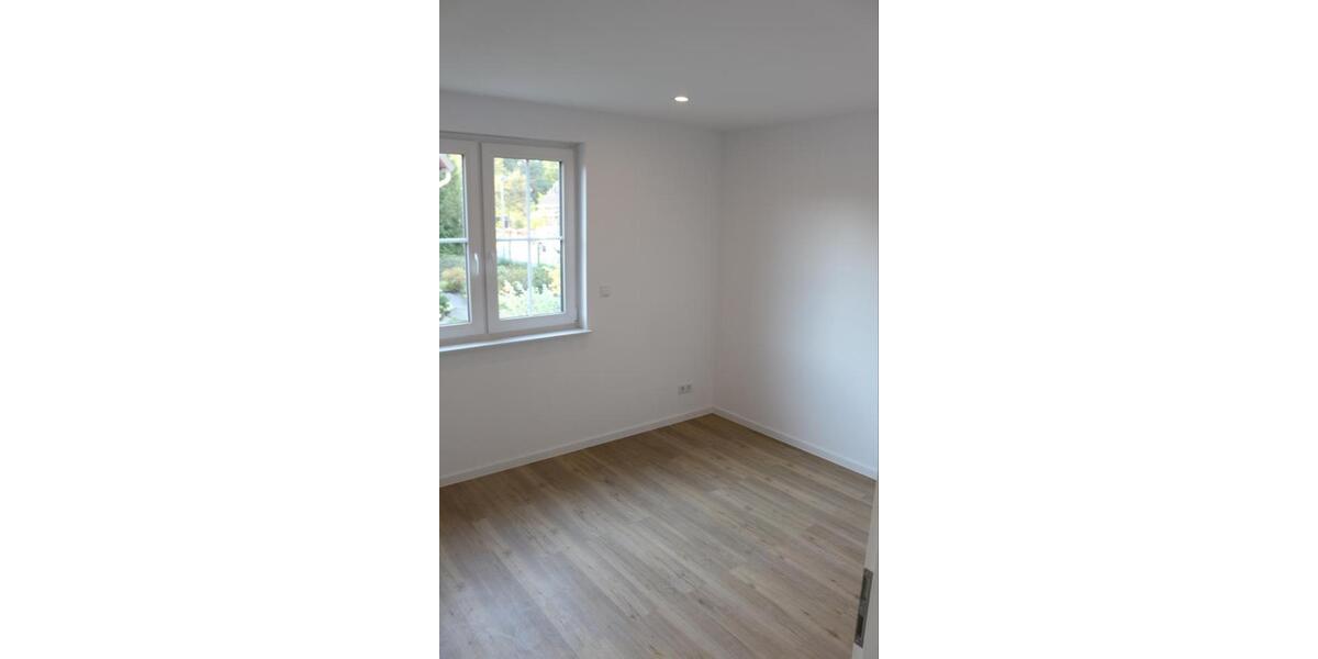 Doppelhaushälfte Burgdorf - 4 Zimmer, 135 m&sup2;, 425.000&euro; | Angebot:27120581