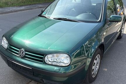 VW Golf