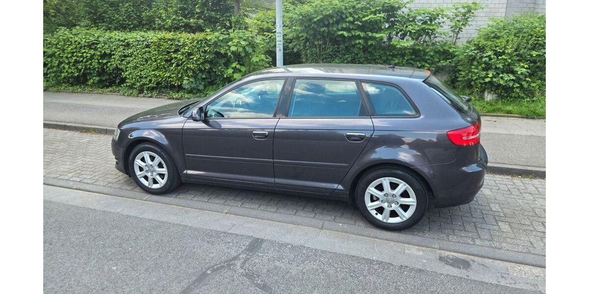 Audi A3 228.000 km 4.995 &euro; Dinslaken 46535
