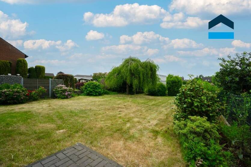 Geldern-Veert: Gemütliches Reiheneckhaus mit Garten und Garage - Ein Traum zur Miete in ruhiger Lage