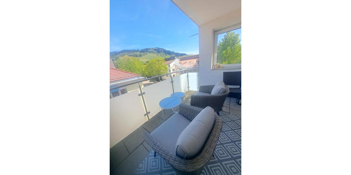 Etagenwohnung Oberkirch - 4 Zimmer, 122 m&sup2;, 1.300&euro; | Angebot:26376210