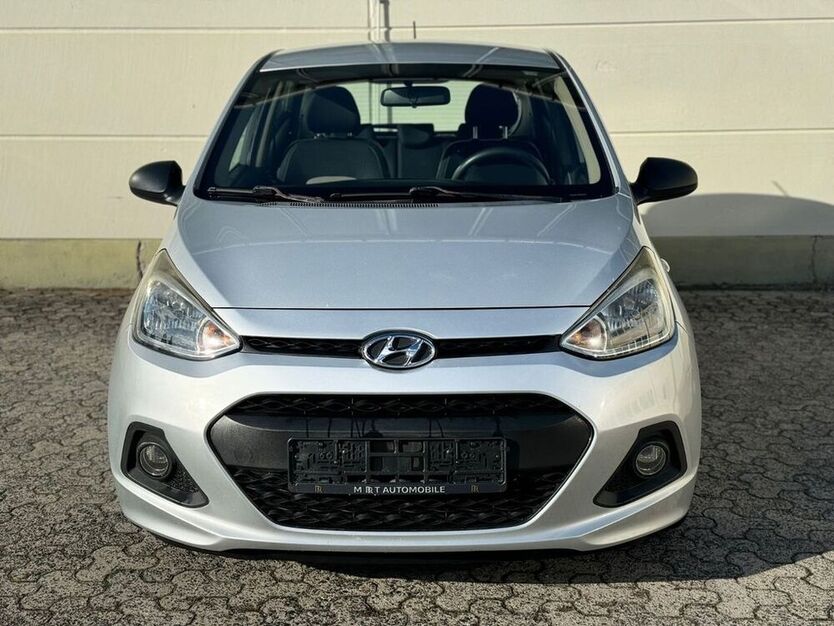 i10