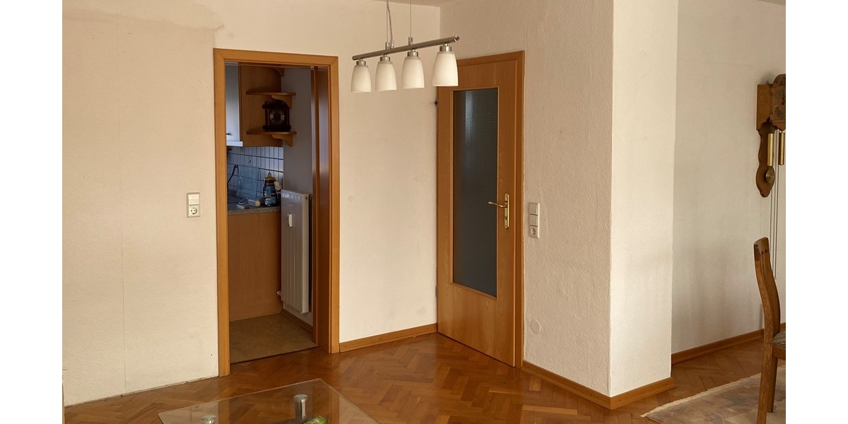 Neu-Ulm: Modernisiertes Mehrfamilienhaus (DHH) mit idyllischem Garten in Donau-Nähe - Mehrfamilienhaus, Wohnhaus Neu-Ulm / Offenhausen Offenhausen | Angebot:27262163