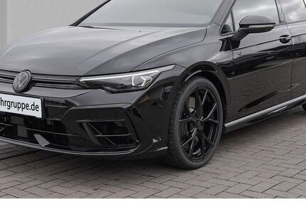 VW Golf 3.900 km 55.750 € Höhr-Grenzhausen 56203