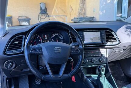 Seat Leon 82.000 km 12.500 &euro; Hardthausen 74239