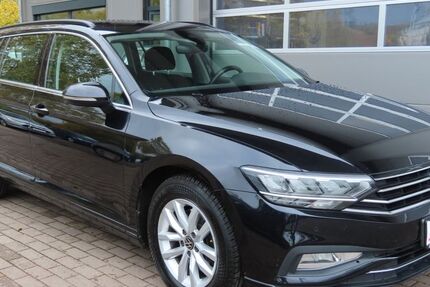 VW Passat 217.000 km 14.990 € Stuttgart 70329