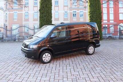 VW T5 Transporter 205.303 km 16.990 &euro; Chemnitz 09126