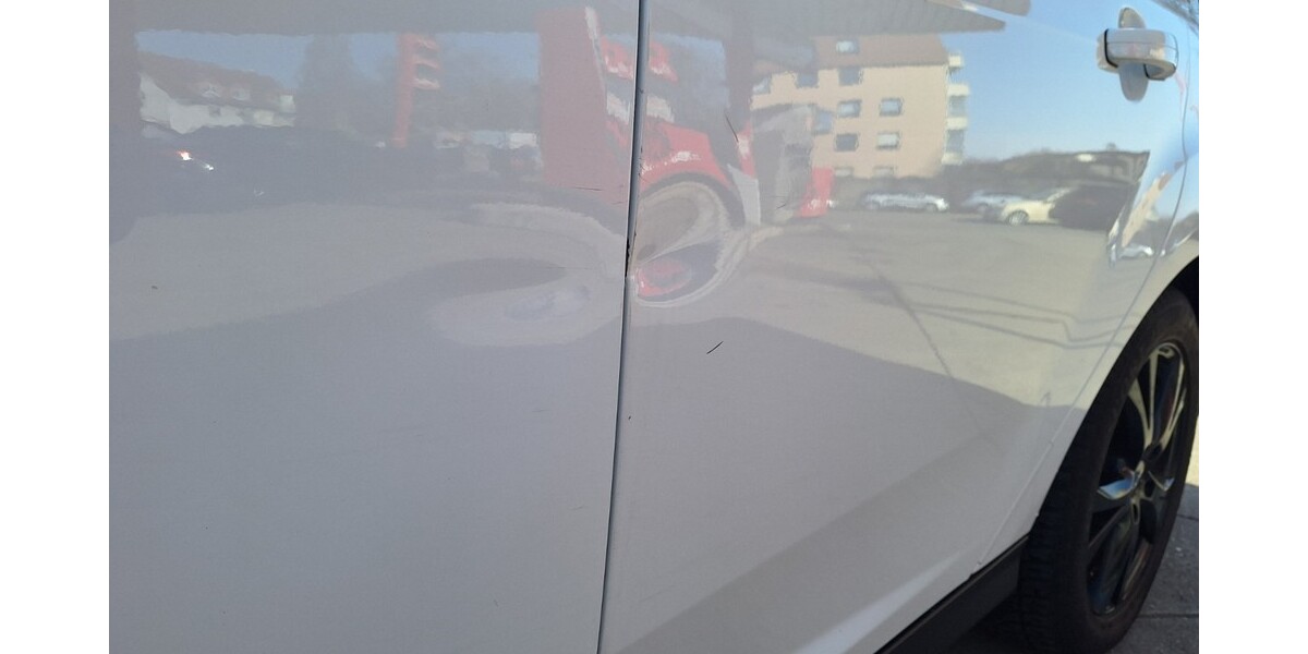 Ford Focus Champions Edition 267.985 km 3.500 &euro; Gelsenkirchen 45879