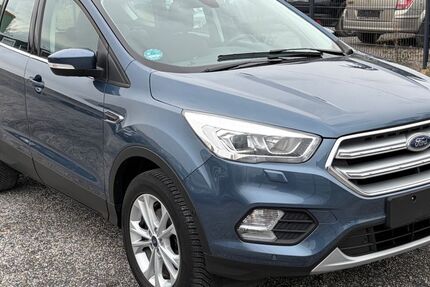 Ford Kuga 33.000 km 13.980 &euro; Düren 52351