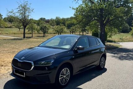 Skoda Fabia 26.200 km 19.990 &euro; Kämpfelbach 75236