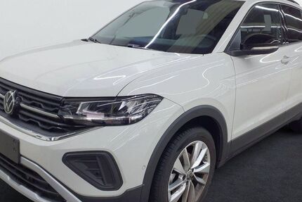 VW T-Cross 27.650 km 25.490 € Lübeck 23560
