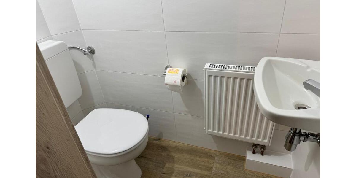 Reihenhaus Steindorf - 6 Zimmer, 153 m&sup2;, 1.500&euro; | Angebot:25969563