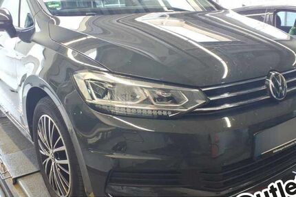 VW Touran 111.574 km 25.330 &euro; Stuttgart 70563
