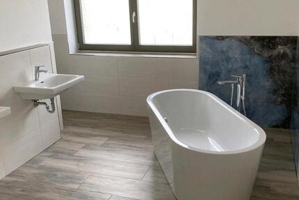 Haus Burglengenfeld - 4.5 Zimmer, 158 m&sup2;, 2.140&euro; | Angebot:24688890