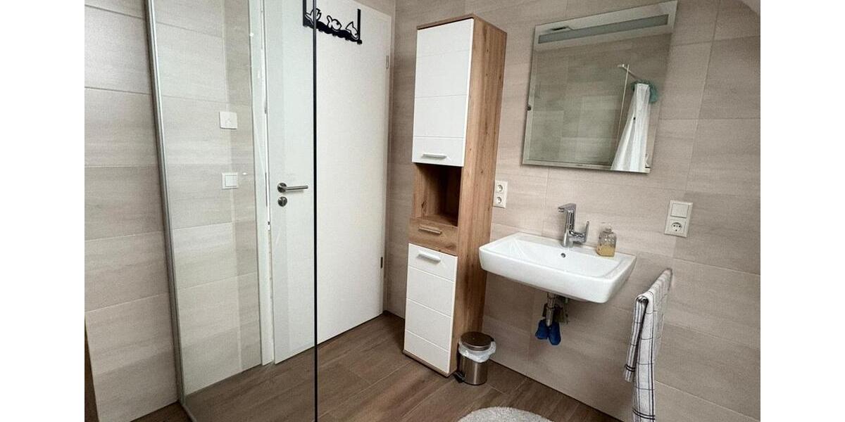 Dachgeschoßwohnung Westoverledingen - 2 Zimmer, 60 m&sup2;, 580&euro; | Angebot:26069316