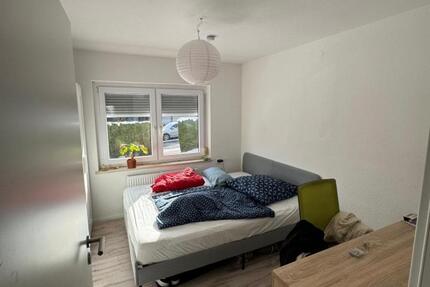 Helles WG-Zimmer in Biberach Wohnung unmittelbar neben FH