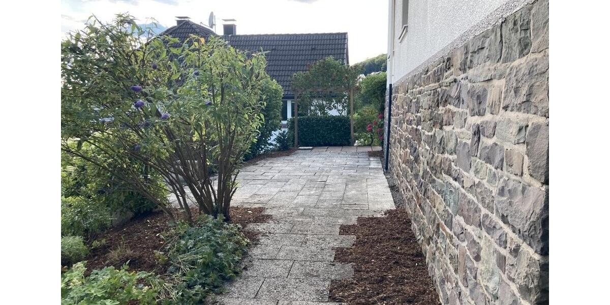 Einfamilienhaus Altena - 10 Zimmer, 270 m&sup2;, 369.000&euro; | Angebot:26766281