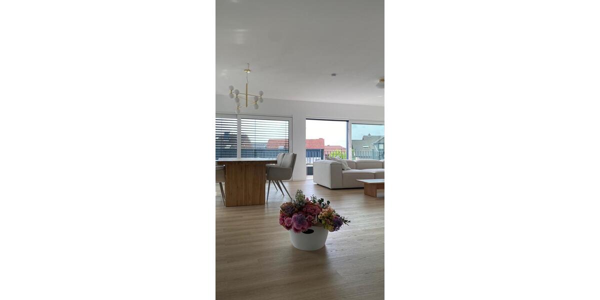 Einfamilienhaus Schloß Holte-Stukenbrock Stukenbrock - 4 Zimmer, 148 m&sup2;, 1.628&euro; | Angebot:25988802