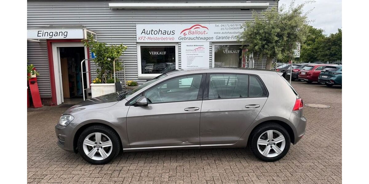 VW Golf 192.000 km 6.950 &euro; Winsen (Luhe). 21423